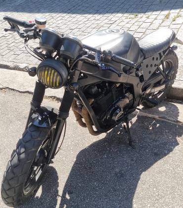 SUZUKI GS500E 